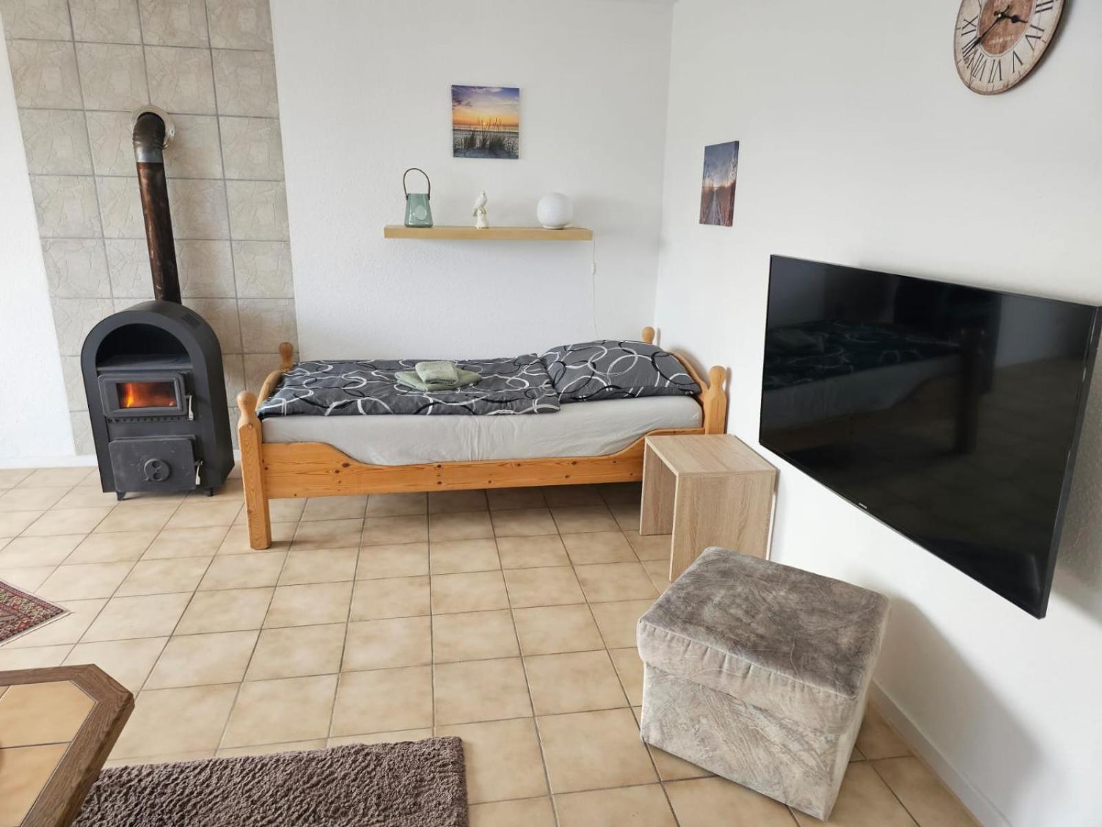 Ferienwohnung Talblick Ahnatal Buitenkant foto