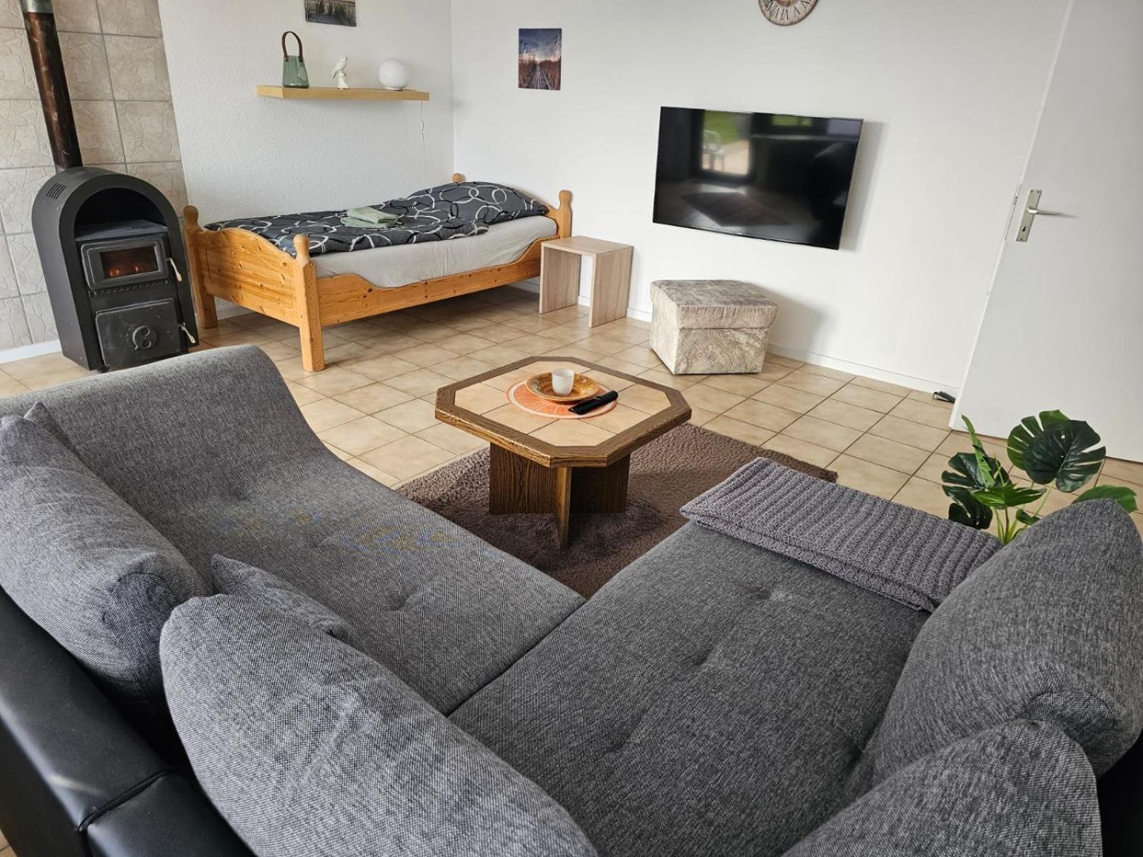 Ferienwohnung Talblick Ahnatal Buitenkant foto